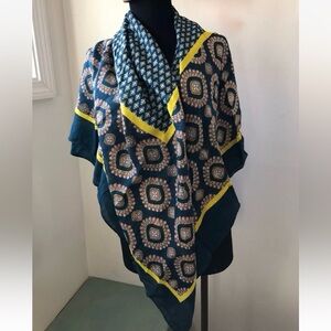 $5 or FREE w/purcase LOFT patterned indigo teal scarf headscarf
